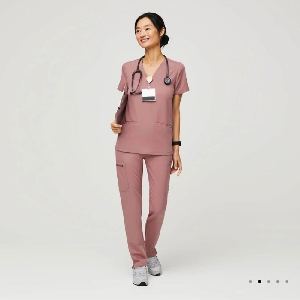 Figs Mineral Mauve S/XSP NWT